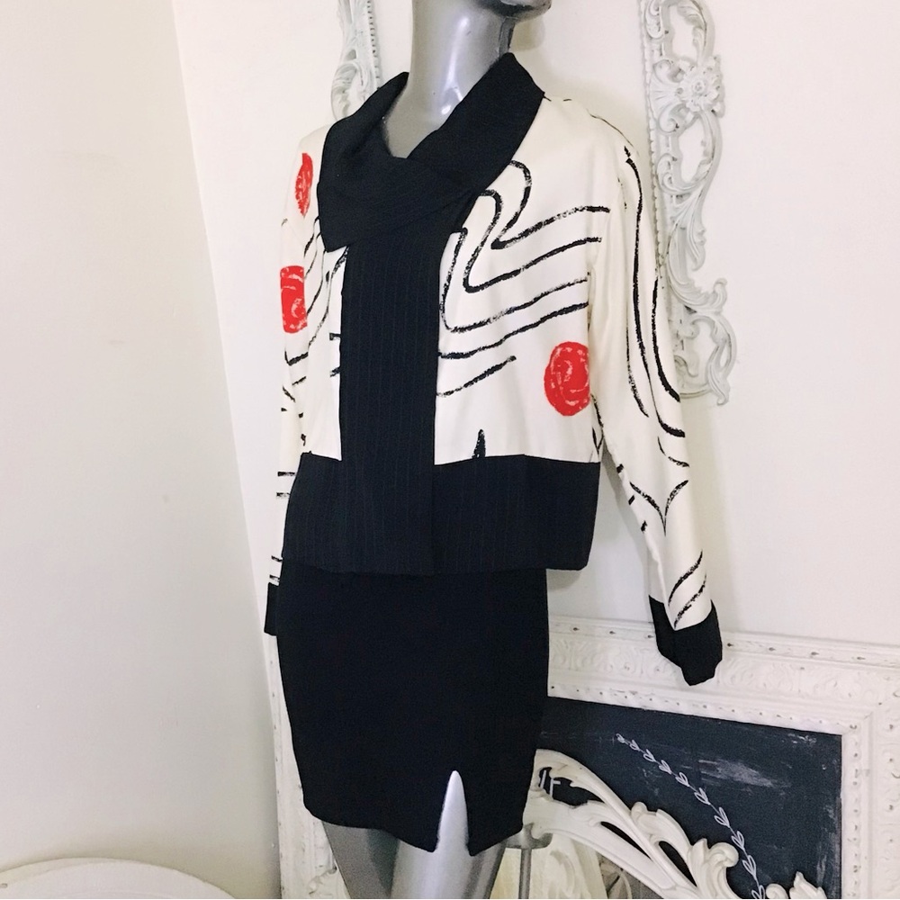 Graphic Print Silk Blend Jacket - Picture 8 of 9